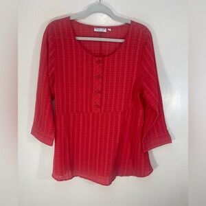 Habitat Red Henley Pullover Textured 3/4 Sleeves Semi Sheer Blouse Size Medium